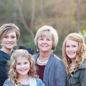 Meet your Posher, Sandra